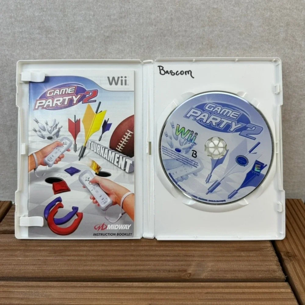 Game Party 2 Nintendo Wii Disc Instruction Booklet Case Disc